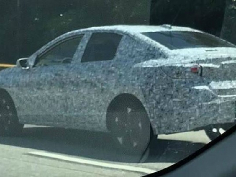 Flagra! Novo Chevrolet Prisma é visto em testes, ainda camuflado!